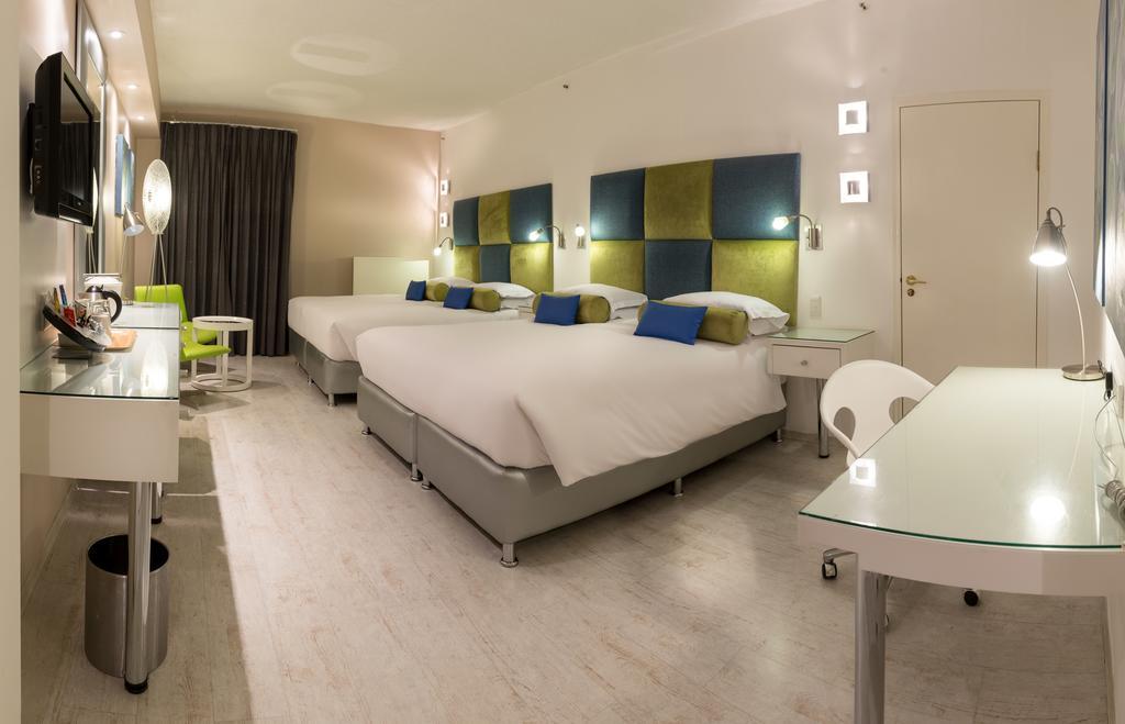 Peermont Metcourt Suites At Emperors Palace Kempton Park Eksteriør billede
