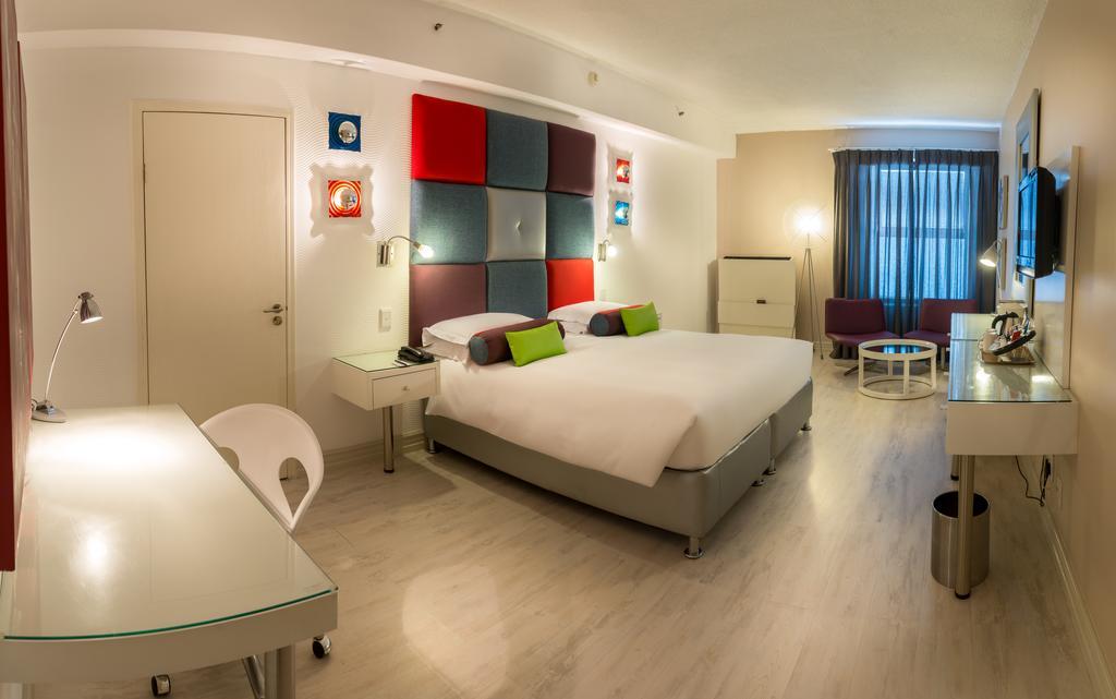 Peermont Metcourt Suites At Emperors Palace Kempton Park Eksteriør billede