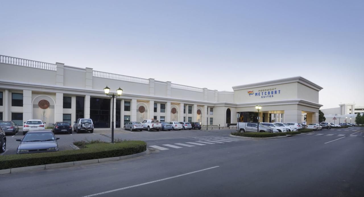 Peermont Metcourt Suites At Emperors Palace Kempton Park Eksteriør billede
